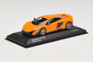 McLaren 675LT Orange Minichamps 1:43 537154421 Metall — Bild 2 von 5
