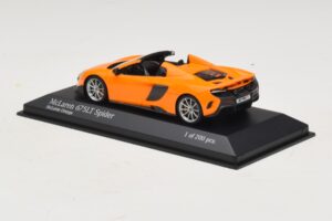 McLaren 675LT Spider Orange Minichamps 1:43 537154431 Metall — Bild 3 von 5