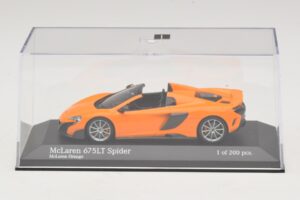 McLaren 675LT Spider Orange Minichamps 1:43 537154431 Metall — Bild 4 von 5