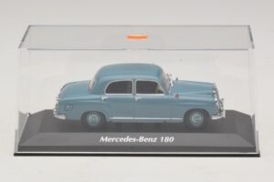 Mercedes 180 W120 Blau Maxichamps 1:43 940033102 Metall — Bild 4 von 5