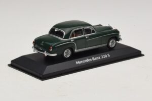 Mercedes 220 S W180 Dunkelgrün Maxichamps 1:43 940033001 Metall — Bild 2 von 5