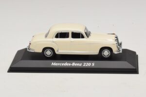 Mercedes 220 S W180 Weiß Maxichamps 1:43 940033000 Metall