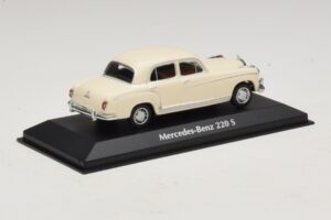 Mercedes 220 S W180 Weiß Maxichamps 1:43 940033000 Metall — Bild 2 von 5