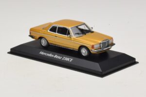 Mercedes 230 CE C123 Gold Metallic Maxichamps 1:43 940032220 Metall — Bild 3 von 5