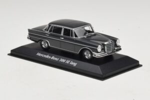 Mercedes 300 SE W112 Lang Dunkelgrau Maxichamps 1:43 940035201 Metall — Bild 3 von 5