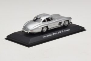 Mercedes 300 SL W198 Silber Maxichamps 1:43 940039000 Metall — Bild 2 von 5