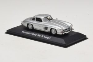 Mercedes 300 SL W198 Silber Maxichamps 1:43 940039000 Metall — Bild 3 von 5
