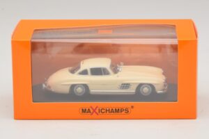 Mercedes 300 SL W198 Weiß Maxichamps 1:43 940039002 Metall — Bild 5 von 5