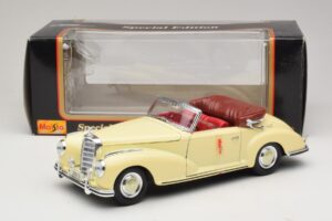 Mercedes 300S Creme Maisto 1:18 31806 Metall — Bild 8 von 8
