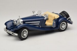 Mercedes 500K Roadster Blau Bburago 1:20 3070 Metall — Bild 2 von 8