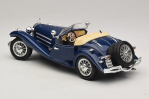 Mercedes 500K Roadster Blau Bburago 1:20 3070 Metall — Bild 5 von 8