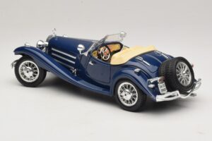 Mercedes 500K Roadster Blau Bburago 1:20 3070 Metall — Bild 7 von 8