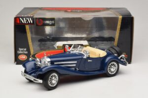 Mercedes 500K Roadster Blau Bburago 1:20 3070 Metall — Bild 8 von 8