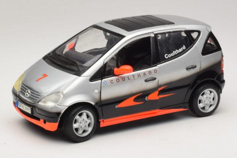 Mercedes A-Class W168 D. Coulthard Silber Maisto 1:18 35841 Metall