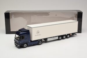 Mercedes Actros 1044 Blau Minichamps 1:43 B66000604 Metall — Bild 7 von 7