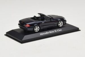 Mercedes SL R230 Blau Metallic Maxichamps 1:43 940037531 Metall — Bild 2 von 5