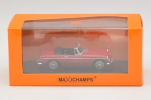 MG MGB Mk1 Rot Maxichamps 1:43 940131030 Metall — Bild 5 von 5