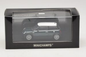 Mini Cooper One R50 Aero Green Mit Weißem Dach Minichamps 1:43 MINI011 Metall — Bild 5 von 5