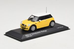 Mini Cooper One R50 mit Aero-Paket Gelb Minichamps 1:43 431138274 Metall — Bild 2 von 4