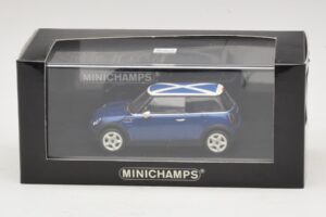 Mini Cooper S R53 Blau Mit Schottischer Flagge Minichamps 1:43 MINI016 Metall — Bild 5 von 5