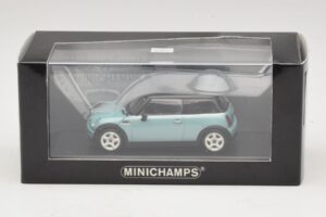 Mini Cooper S R53 Hellblau Metallic Mit Schwarzem Dach Minichamps 1:43 MINI030 Metall — Bild 4 von 4