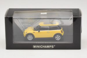 Mini Cooper S R53 Liquid Yellow Mit Panoramadach Minichamps 1:43 MINI013 Metall — Bild 4 von 4