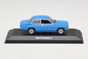 Opel Kadett C Blau Maxichamps 1:43 940045601 Metall