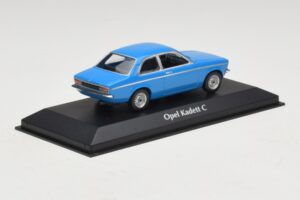 Opel Kadett C Blau Maxichamps 1:43 940045601 Metall — Bild 2 von 5