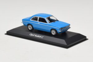 Opel Kadett C Blau Maxichamps 1:43 940045601 Metall — Bild 3 von 5