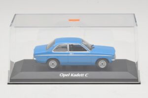 Opel Kadett C Blau Maxichamps 1:43 940045601 Metall — Bild 4 von 5