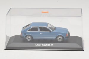 Opel Kadett D Blau Maxichamps 1:43 940044100 Metall — Bild 4 von 5