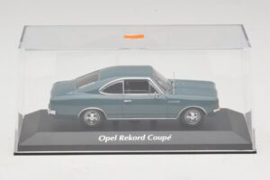 Opel Rekord C Coupé Blau Maxichamps 1:43 940046121 Metall — Bild 4 von 5