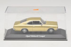 Opel Rekord C Coupé Gold Maxichamps 1:43 940046120 Metall — Bild 4 von 5