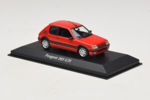 Peugeot 205 GTi Rot Maxichamps 1:43 940112300 Metall — Bild 3 von 5