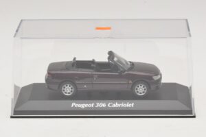 Peugeot 306 Cabriolet Violett Metallic Maxichamps 1:43 940112834 Metall — Bild 4 von 5