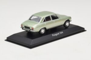 Peugeot 504 Hellgrün Metallic Maxichamps 1:43 940112501 Metall — Bild 2 von 5