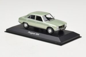 Peugeot 504 Hellgrün Metallic Maxichamps 1:43 940112501 Metall — Bild 3 von 5