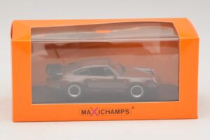 Porsche 911 930 Turbo 3.3 Braun Maxichamps 1:43 940069001 Metall — Bild 5 von 5