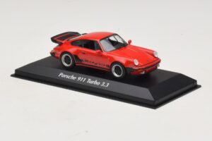 Porsche 911 930 Turbo 3.3 Rot Maxichamps 1:43 940069000 Metall — Bild 3 von 5