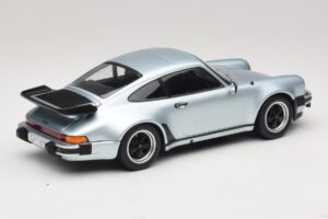 Porsche 911 930 Turbo 3.3 Silber KK-Scale 1:18 KKDC181444 Metall — Bild 2 von 6