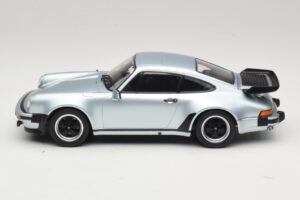 Porsche 911 930 Turbo 3.3 Silber KK-Scale 1:18 KKDC181444 Metall — Bild 3 von 6
