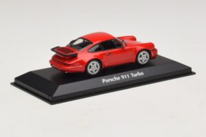 Porsche 911 964 Turbo Rot Maxichamps 1:43 940069102 Metall — Bild 2 von 5