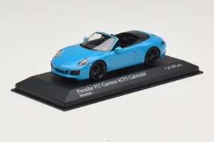 Porsche 911 991.1 Carrera 4 GTS Cabriolet Blau Minichamps 1:43 410067332 Metall — Bild 2 von 5