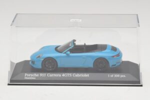 Porsche 911 991.1 Carrera 4 GTS Cabriolet Blau Minichamps 1:43 410067332 Metall — Bild 4 von 5