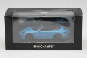Porsche 911 991.1 Carrera 4 GTS Cabriolet Blau Minichamps 1:43 410067332 Metall — Bild 5 von 5
