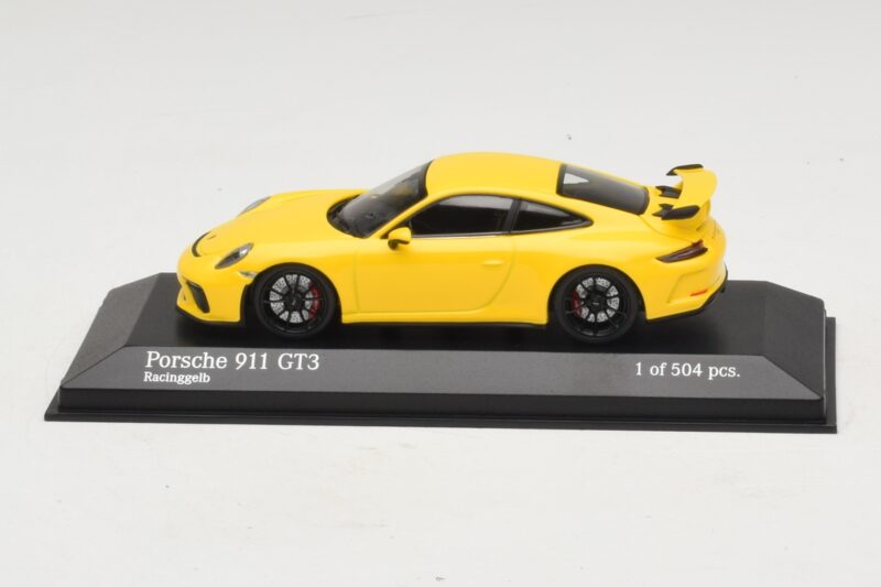Porsche 911 991.1 GT3 Gelb Minichamps 1:43 410066020 Metall