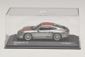 Porsche 911 991.1 R Silber Mit Orangen Streifen Minichamps 1:43 410066222 Metall — Bild 4 von 5