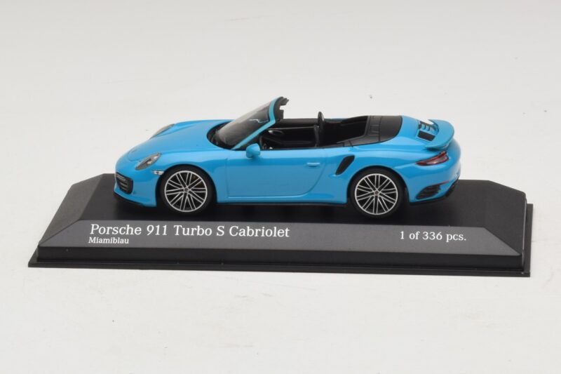 Porsche 911 991.1 Turbo S Cabriolet Blau Minichamps 1:43 410067182 Metall