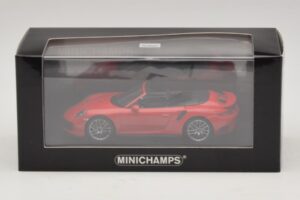 Porsche 911 991.1 Turbo S Cabriolet Rot Minichamps 1:43 410067180 Metall — Bild 5 von 5