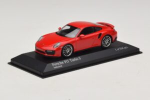 Porsche 911 991.1 Turbo S Rot Minichamps 1:43 410067170 Metall — Bild 2 von 5